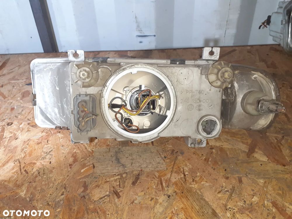 Reflektor PRAWY PRAWA LAMPA PRZÓD SKODA FELICIA - 2