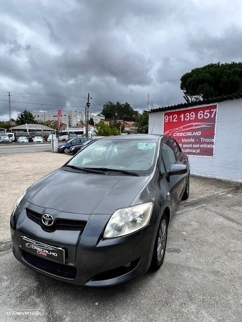 Toyota Auris 1.4 VVT-i AC