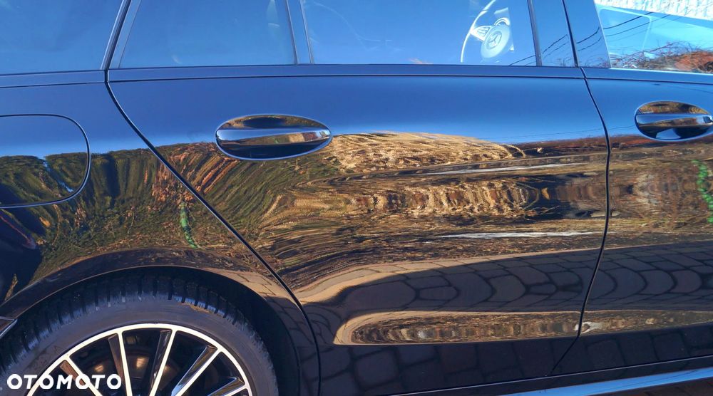 Mercedes-Benz Klasa C 250 d 4Matic 9G-TRONIC AMG Line - 15
