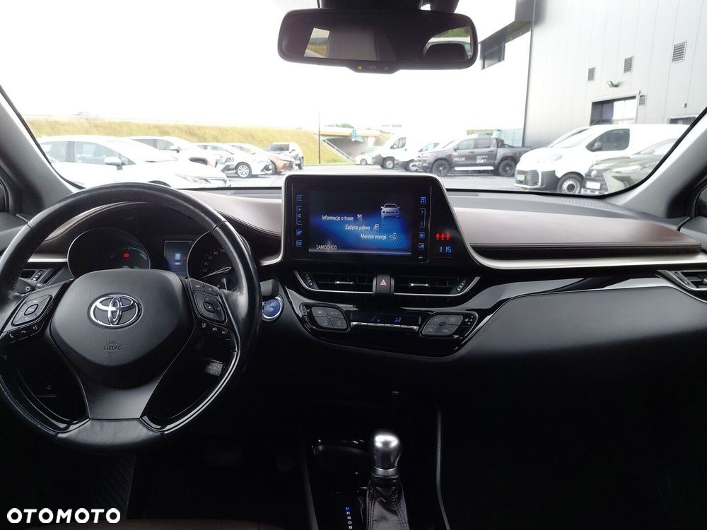 Toyota C-HR 1.8 Hybrid Prestige - 11