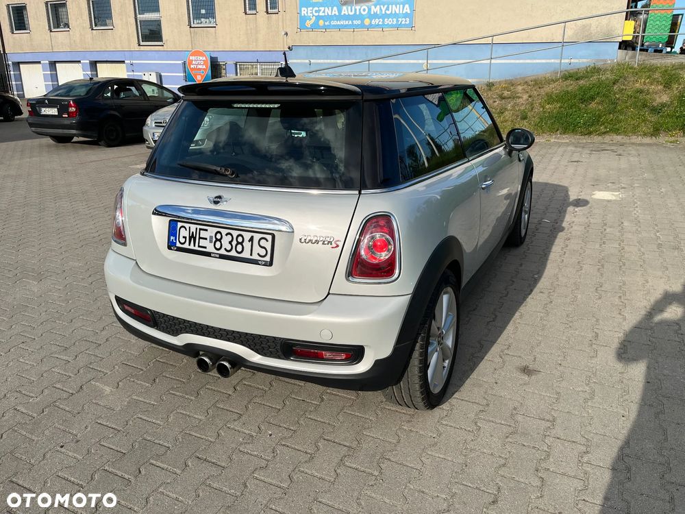 MINI Cooper S Standard - 5