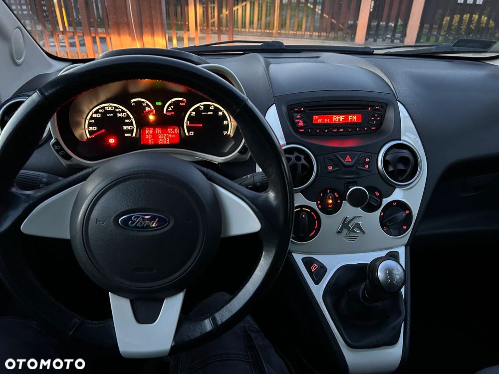 Ford KA 1.2 Titanium (air4) - 10