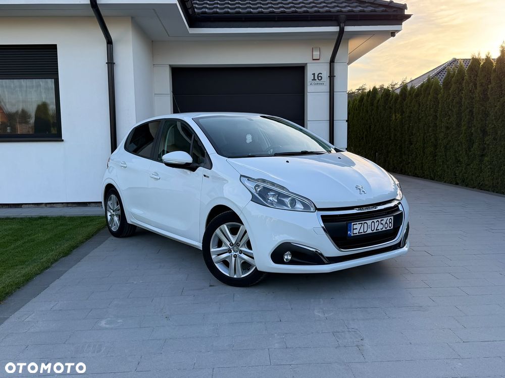 Peugeot 208 1.2 PureTech Style - 2