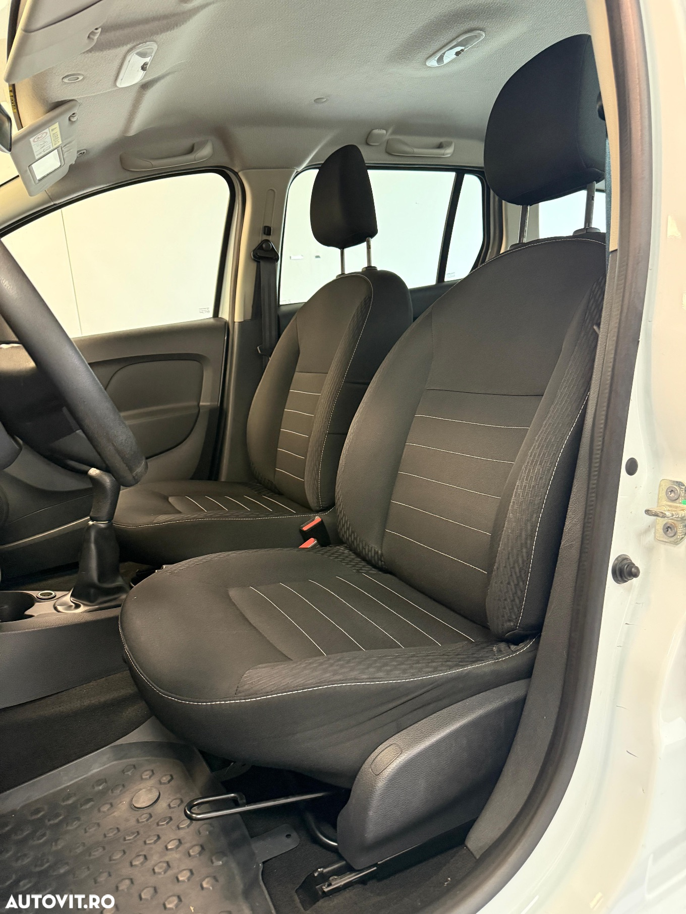 Dacia Logan MCV 1.5 dCi Laureate - 12