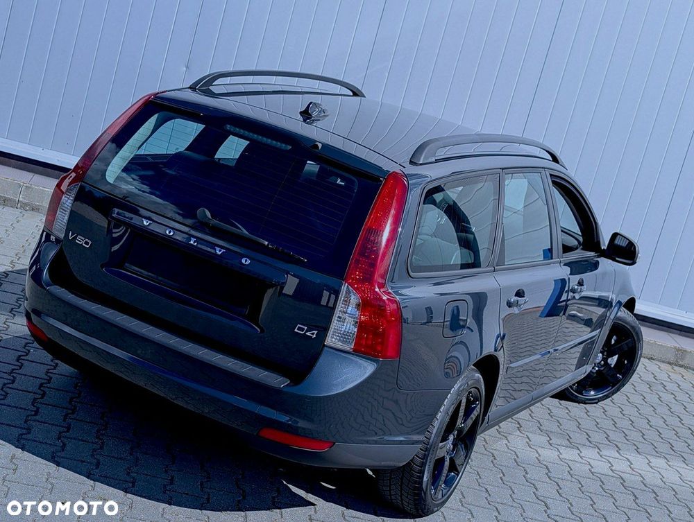 Volvo V50 - 9