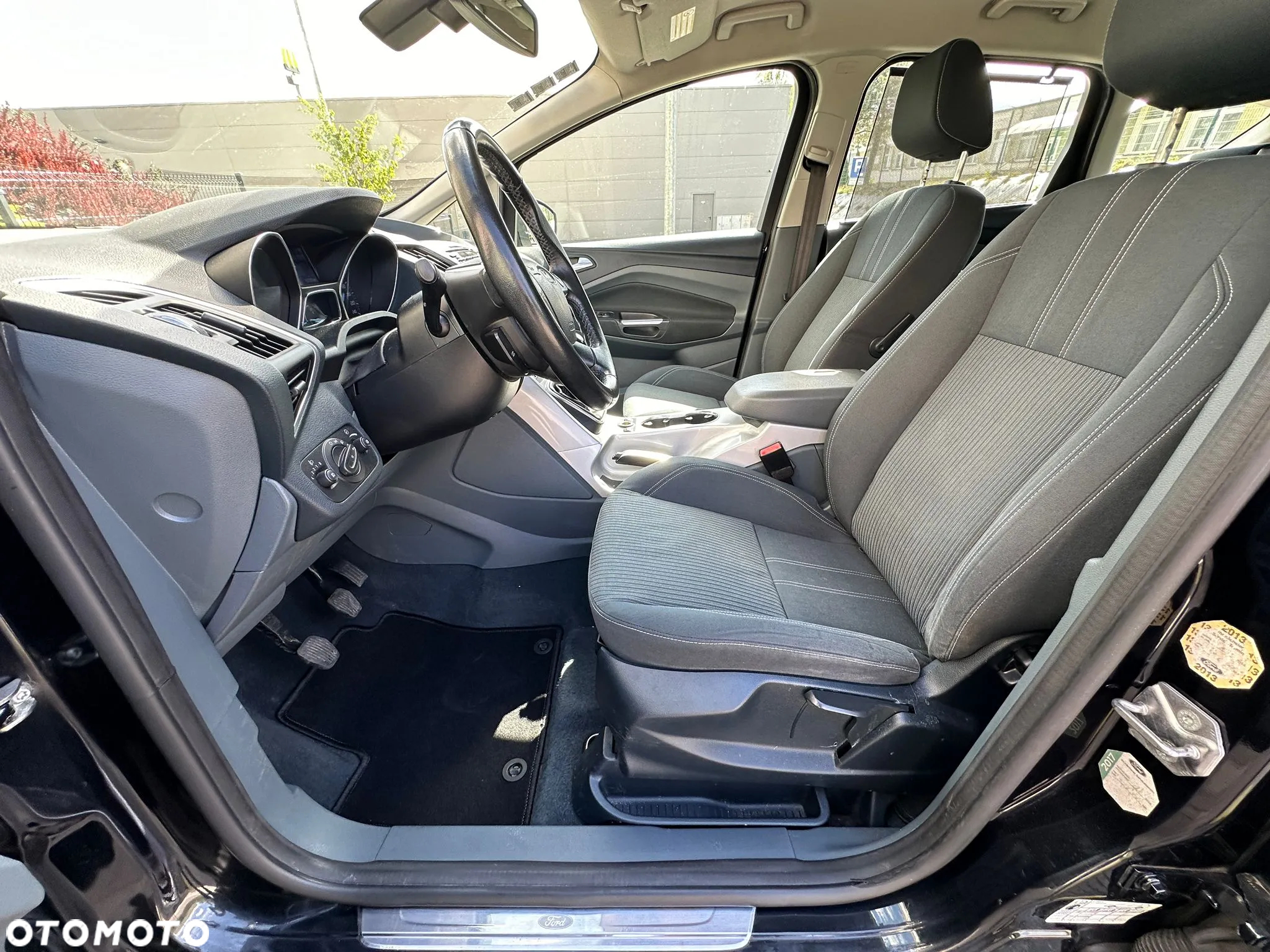 Ford C-MAX 1.6 TDCi Titanium - 17