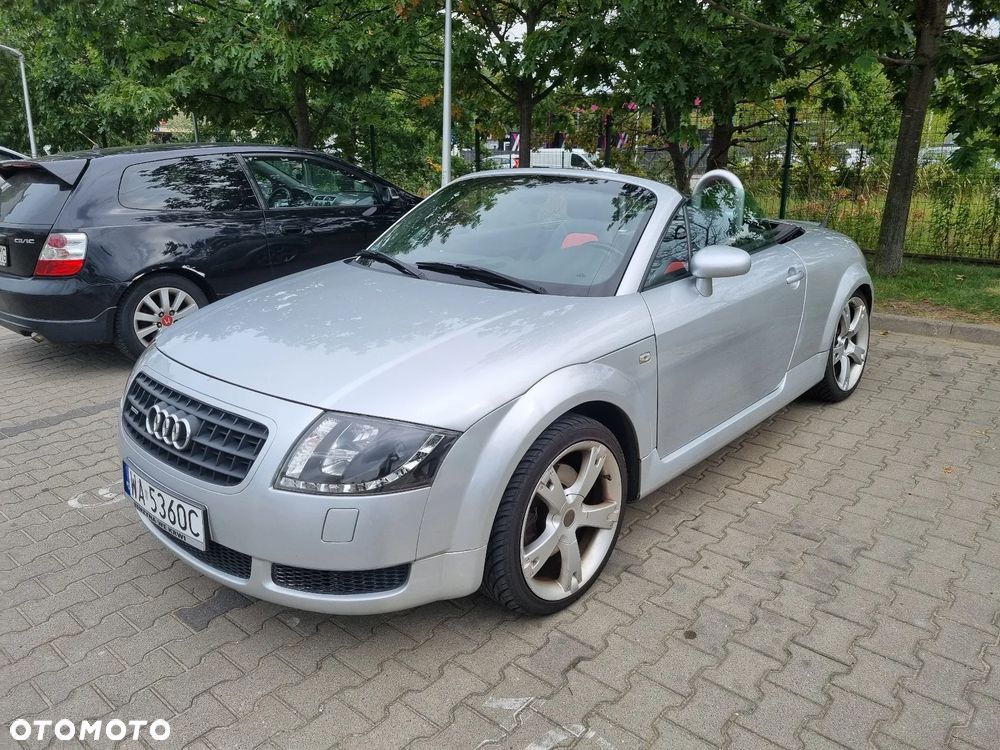 Audi TT Roadster - 1