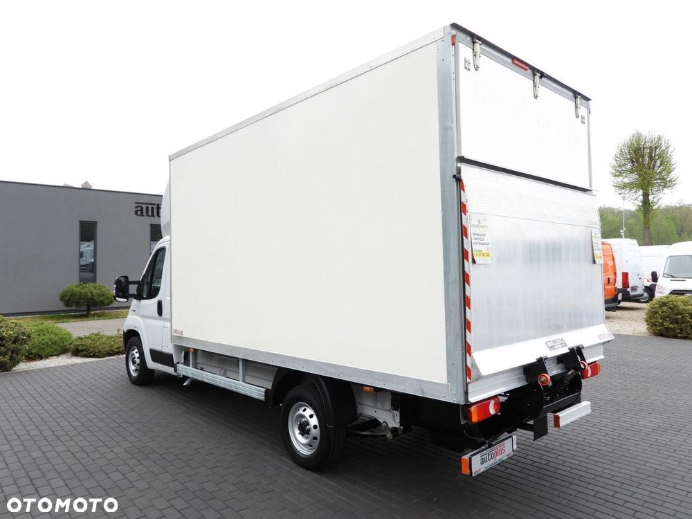 Fiat DUCATO KONTENER WINDA 8 PALET TEMPOMAT NAWIGACJA KLIMATYZACJA  130KM - 10