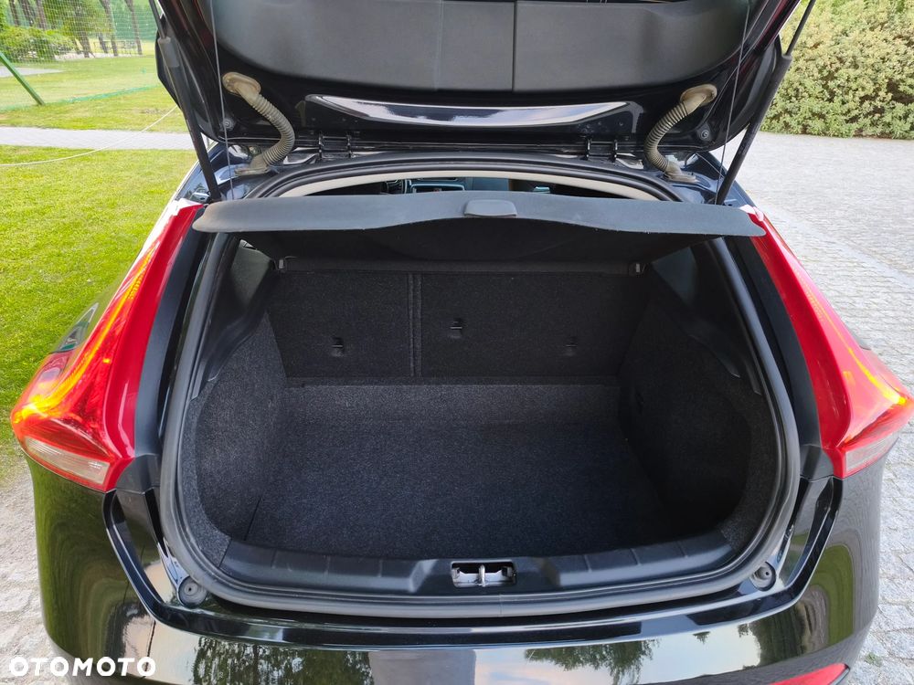 Volvo V40 D2 Drive-E Dynamic Edition - 24