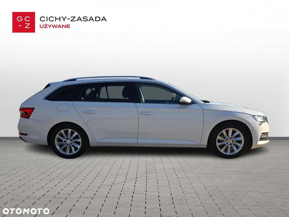 Skoda Superb 2.0 TDI Style DSG - 6