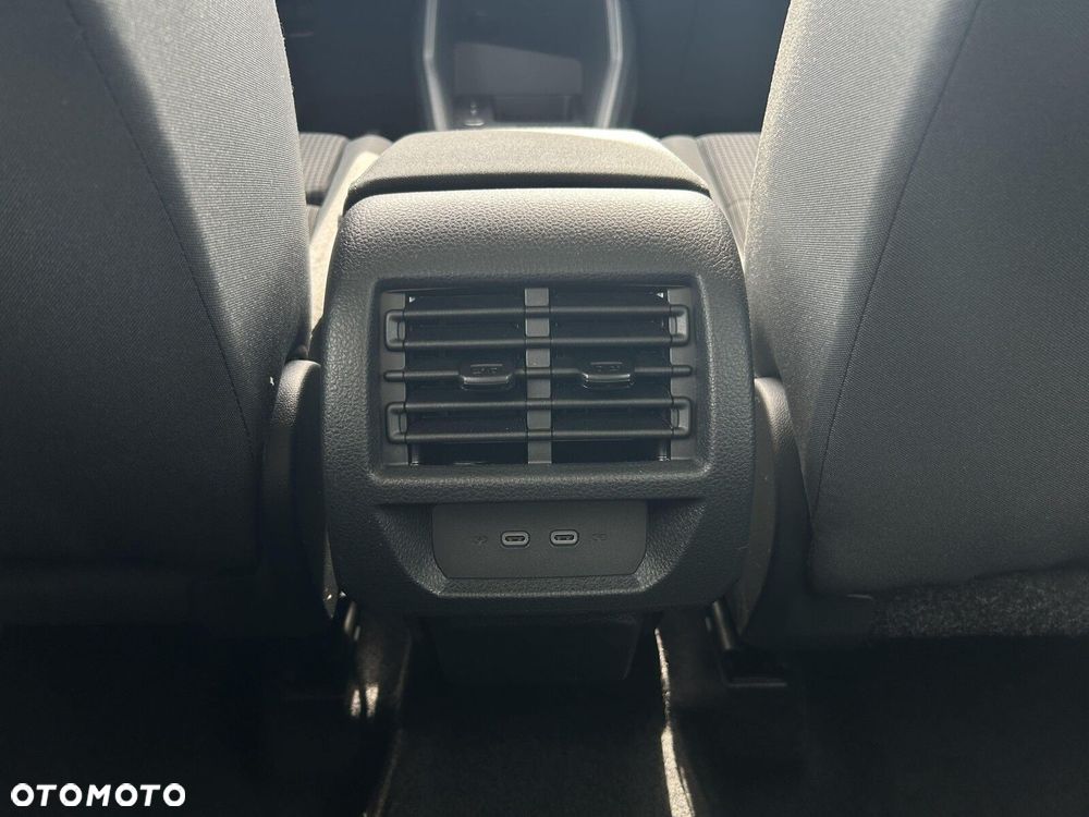 Volkswagen Caddy Maxi 1.5 TSI DSG - 37