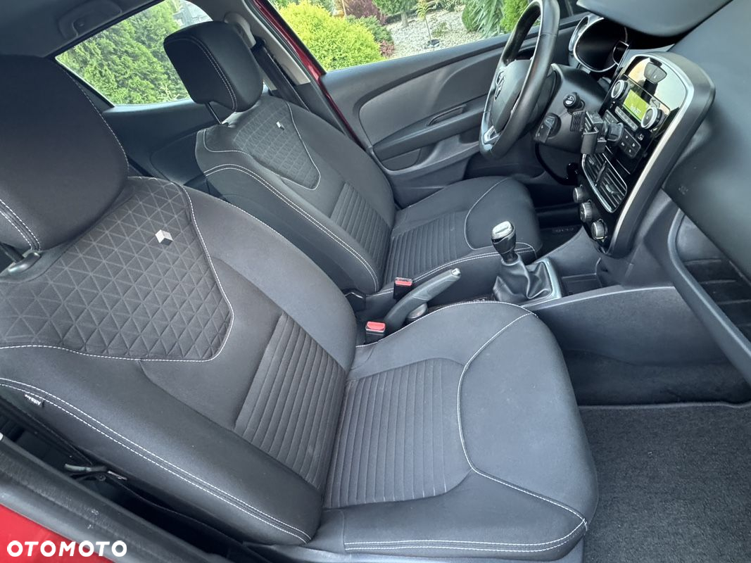 Renault Clio 1.2 16V 75 LIMITED - 6
