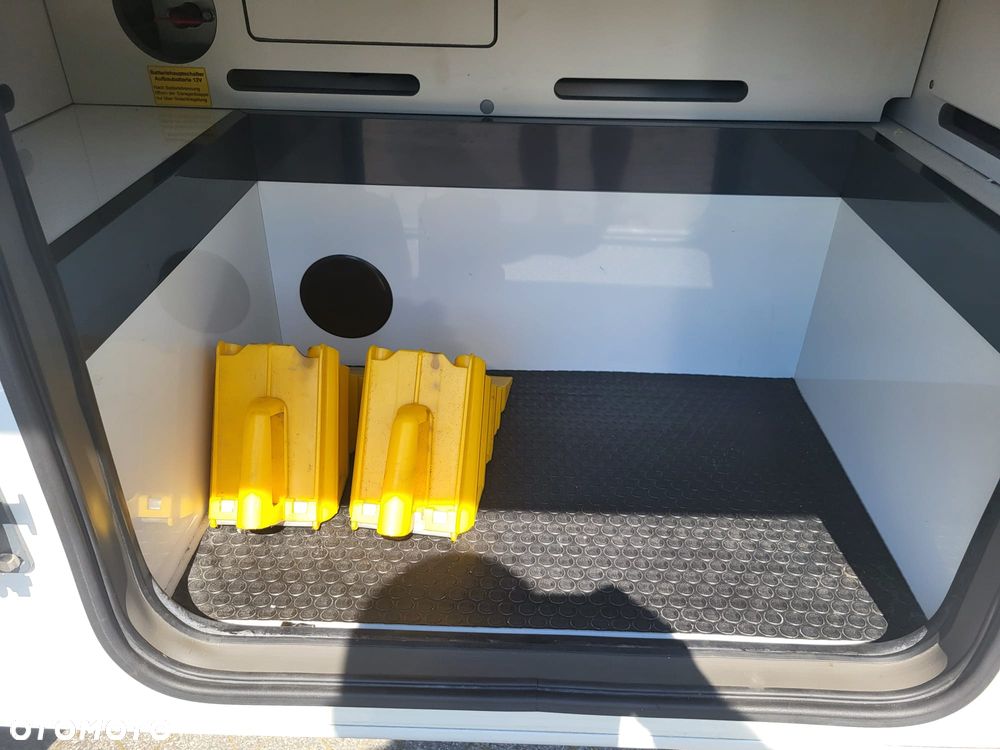 Niesmann-Bischoff 920 - 19