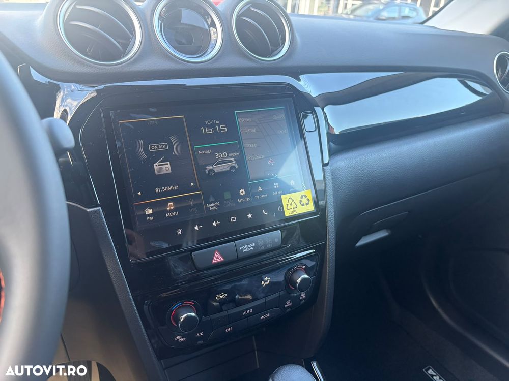 Suzuki Vitara 1.4 Boosterjet 6AT MHEV Signature - 19