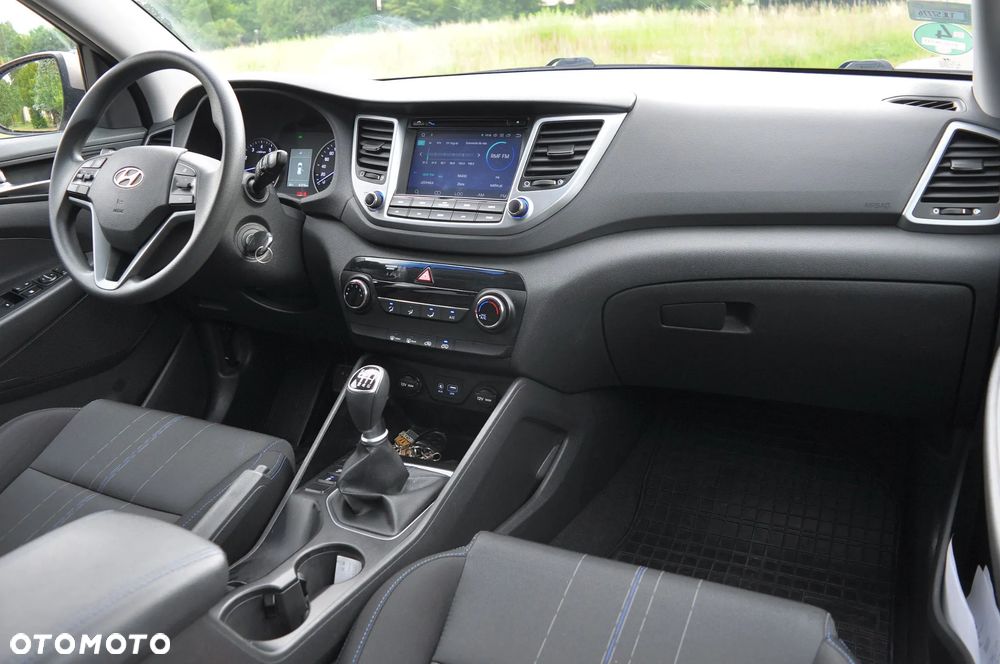 Hyundai Tucson 1.6 GDI BlueDrive GO 2WD - 14