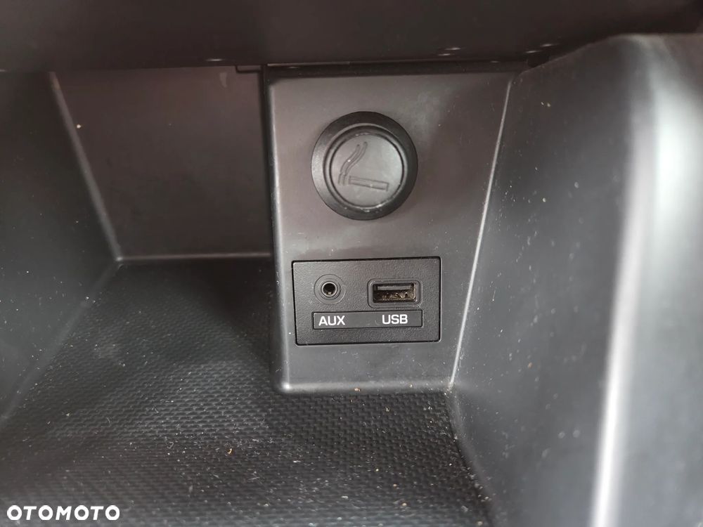 Hyundai i10 1.0 BlueDrive Comfort - 13