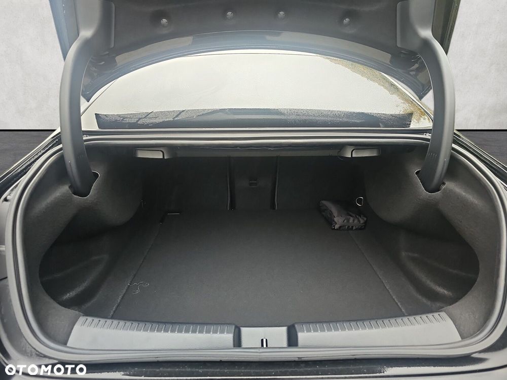 Mercedes-Benz CLA - 16