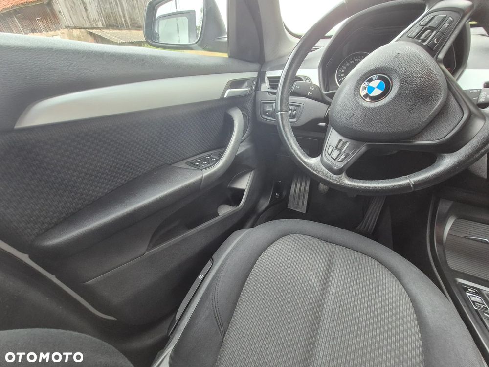 BMW X1 sDrive18d Business Edition - 26