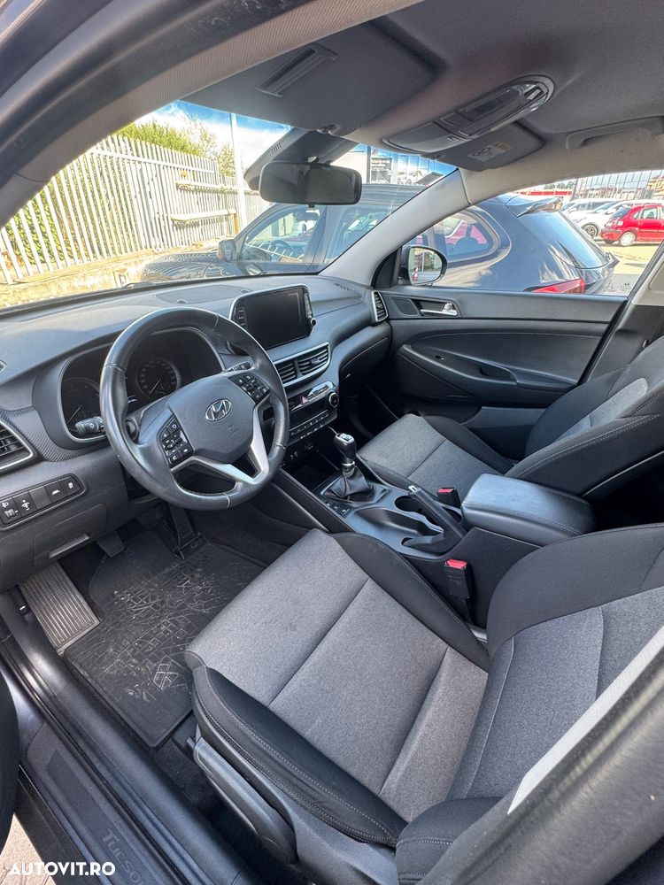 Hyundai Tucson 1.6 CRDi 4WD 6MT Style - 8
