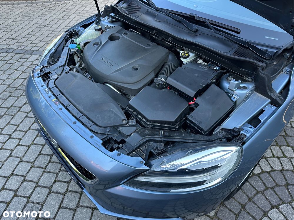 Volvo V40 D3 Drive-E Momentum - 34