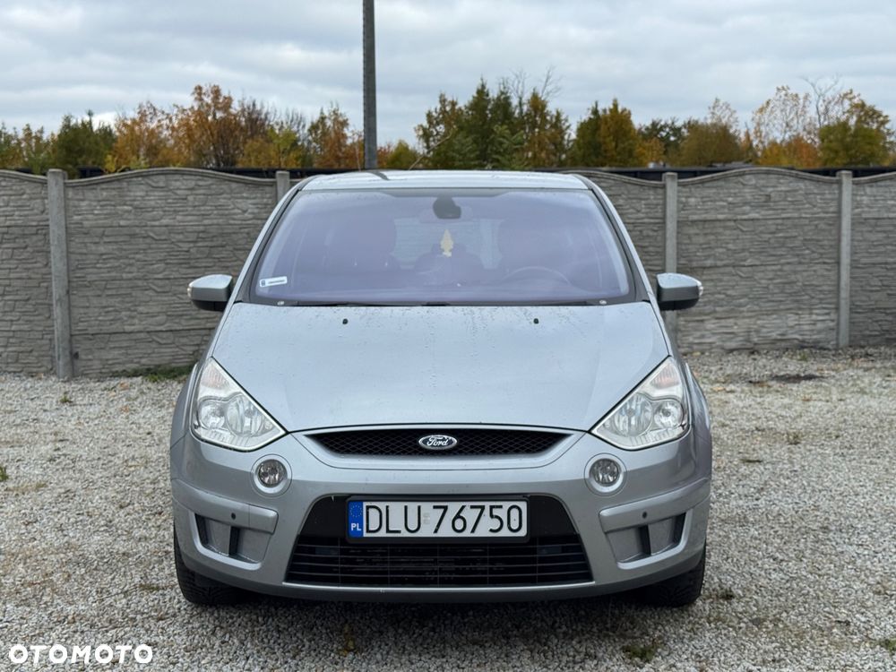 Ford S-Max - 9