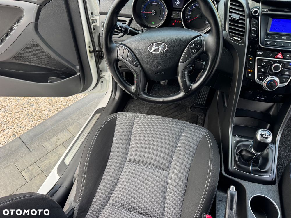 Hyundai i30 1.4 Premium - 36