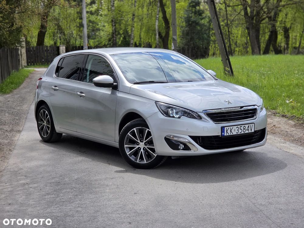 Peugeot 308 1.2 PureTech GPF Allure S&S - 21