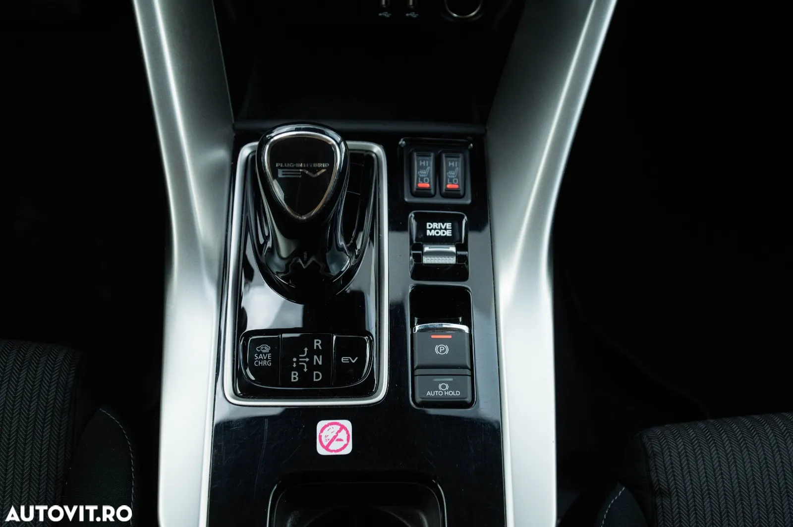 Mitsubishi Eclipse-Cross Plug-In Hybrid 4WD Intro Edition - 27