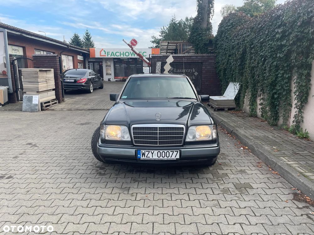 Mercedes-Benz Klasa E - 13