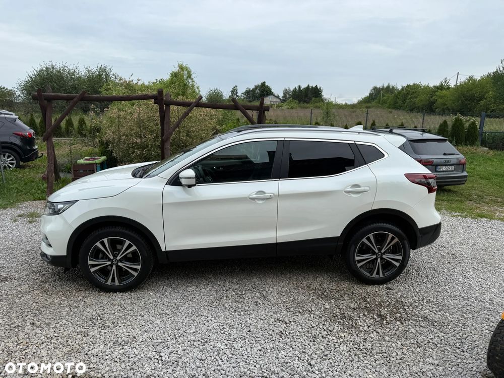 Nissan Qashqai - 10
