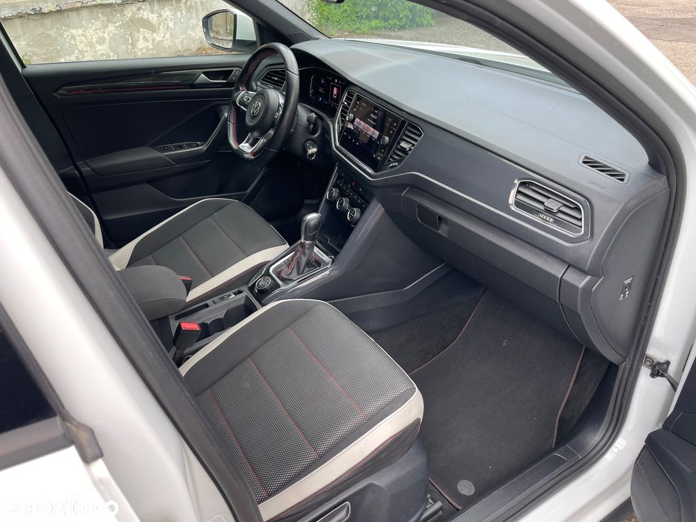 Volkswagen T-Roc 2.0 TDI SCR 4MOTION DSG Sport - 33