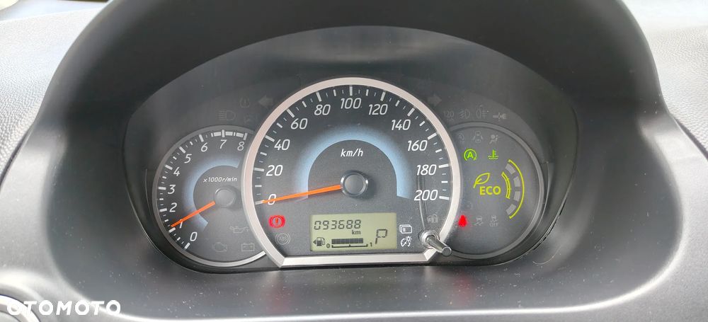 Mitsubishi Space Star 1.2 Clear Tec CVT Color - 6