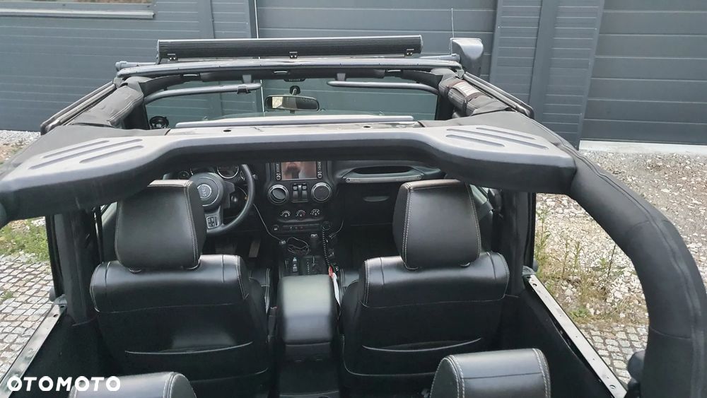 Jeep Wrangler 3.8 Sport - 8