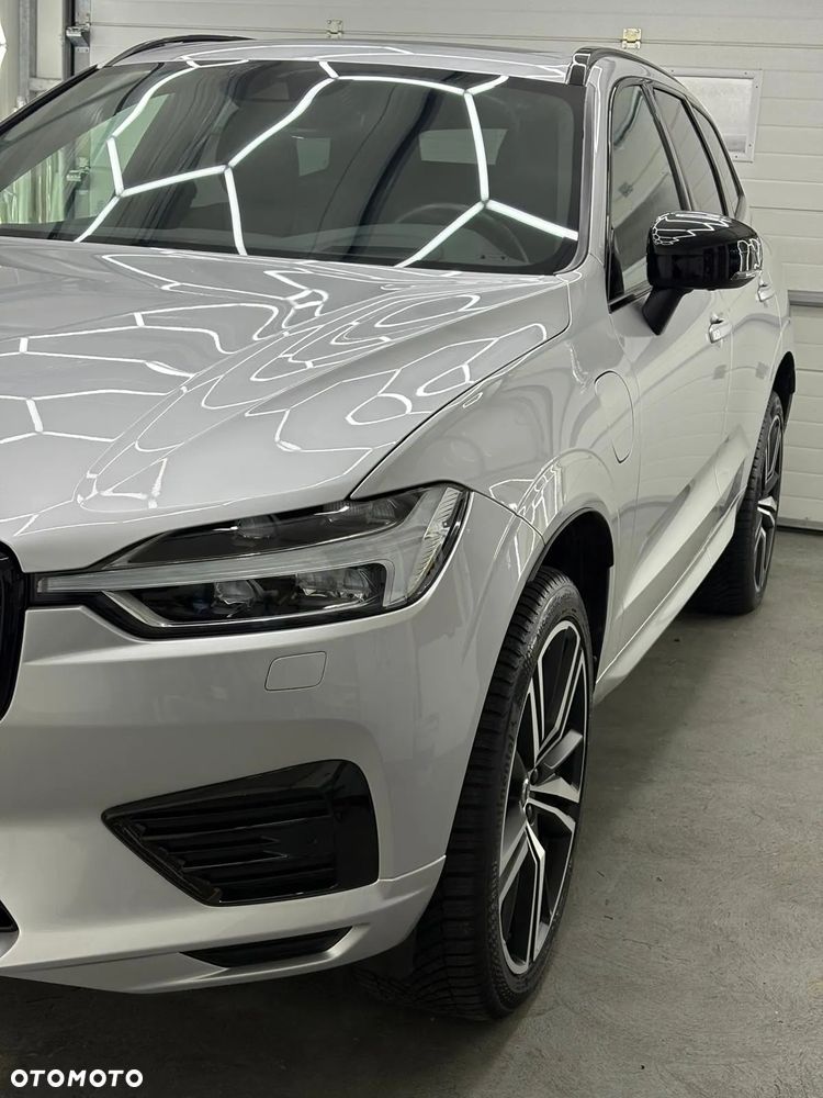 Volvo XC 60 T8 Plug-In Hybrid AWD R-Design - 1