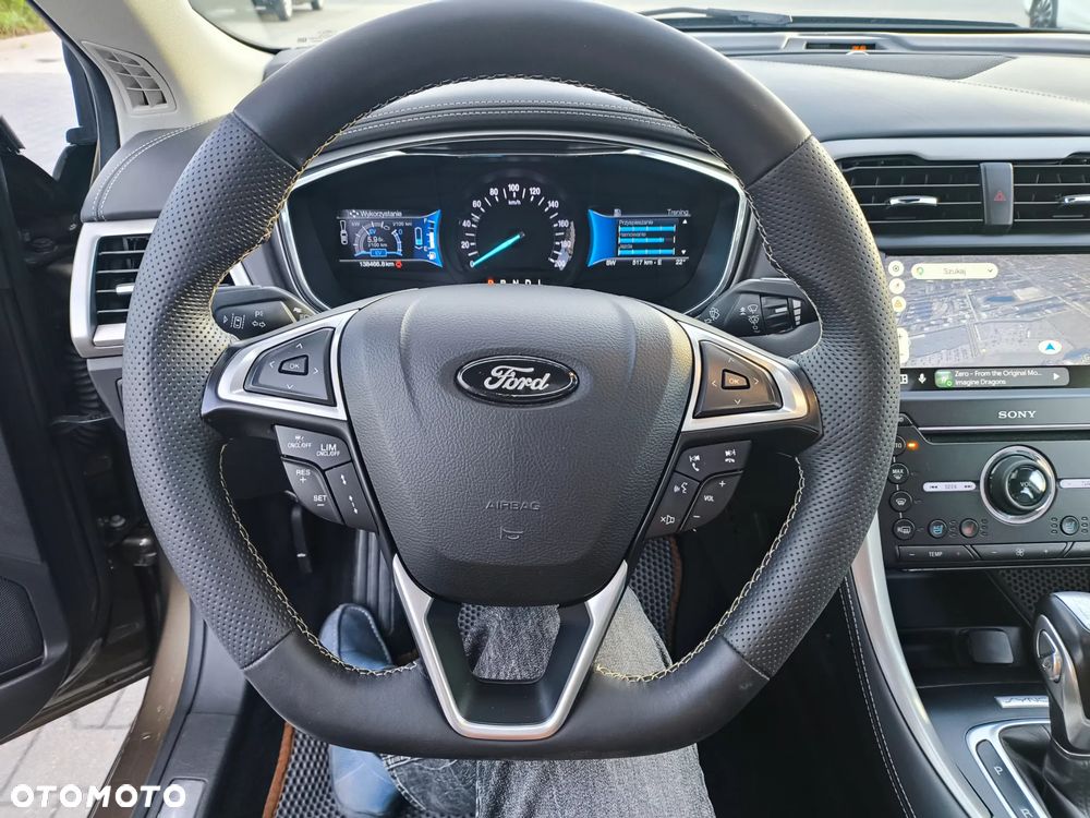 Ford Mondeo Vignale 2.0 Hybrid - 15