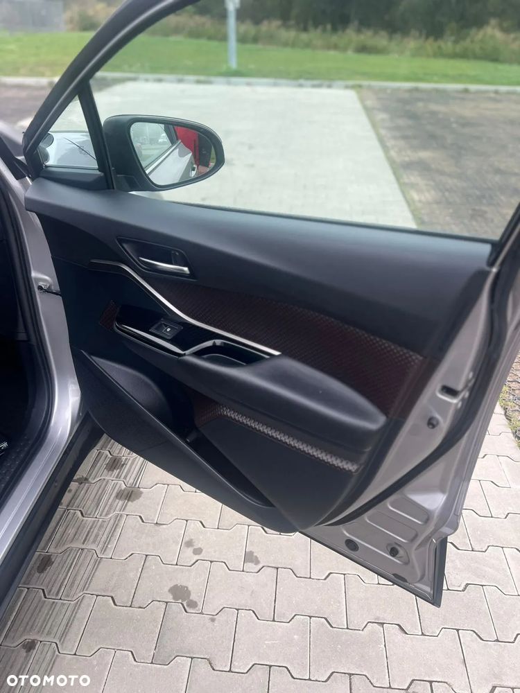 Toyota C-HR 1.2 Turbo Lounge - 12