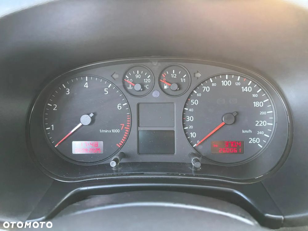 Audi A3 Sportback 1.6 S line Sportpaket (plus) - 11