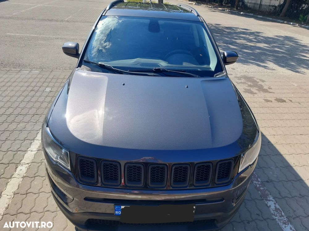 Jeep Compass - 1