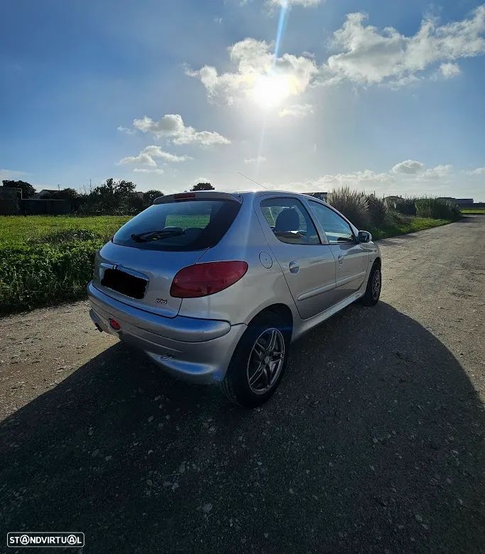 Peugeot 206 1.1 Color Line - 5