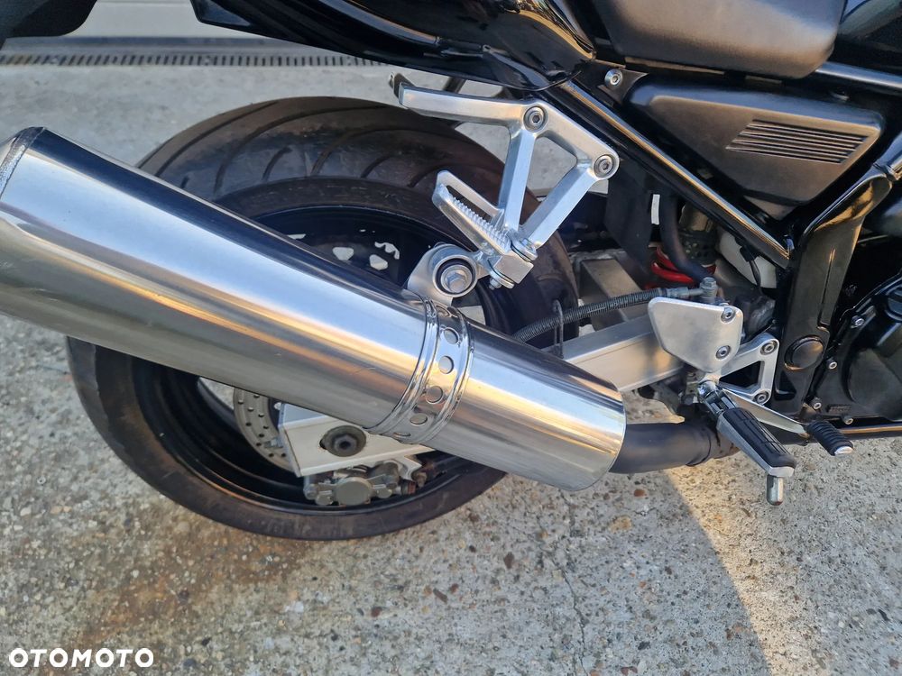 Yamaha FZ - 22