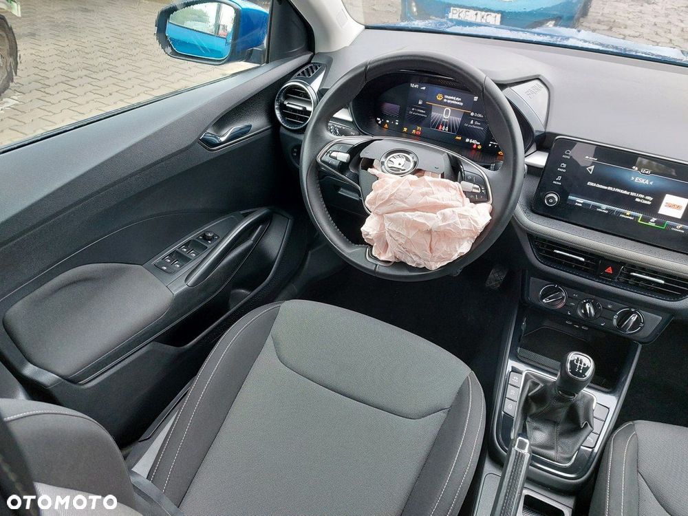 Skoda Fabia - 18