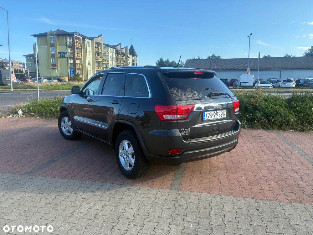 Jeep Grand Cherokee 2011 photo 3