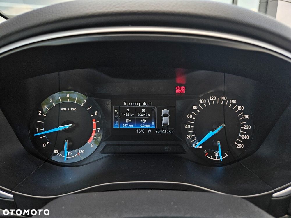 Ford Mondeo 1.5 EcoBoost Ambiente - 11