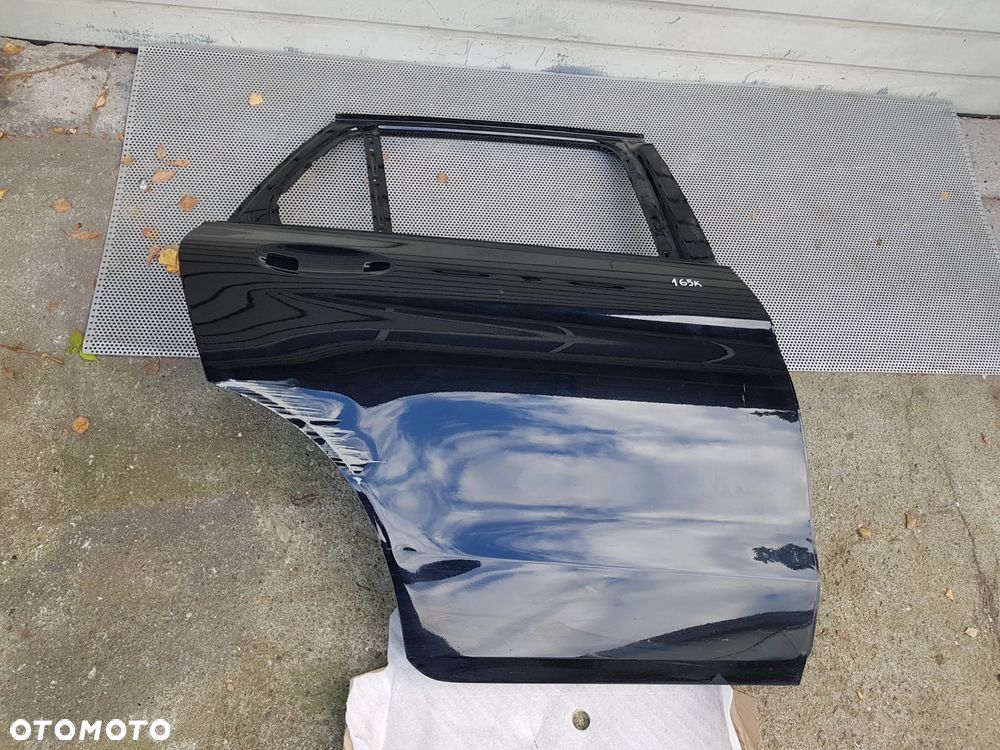 Mercedes W253 GLC SUV Drzwi Prawe Tył Tylne