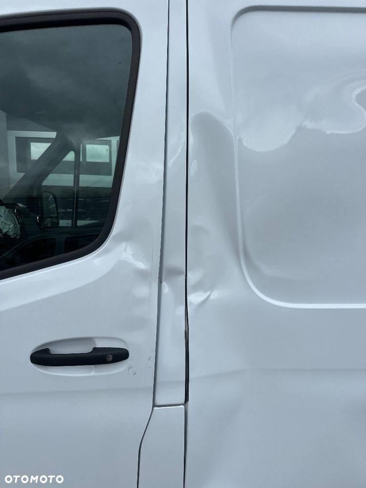 Mercedes-Benz SPRINTER - 11