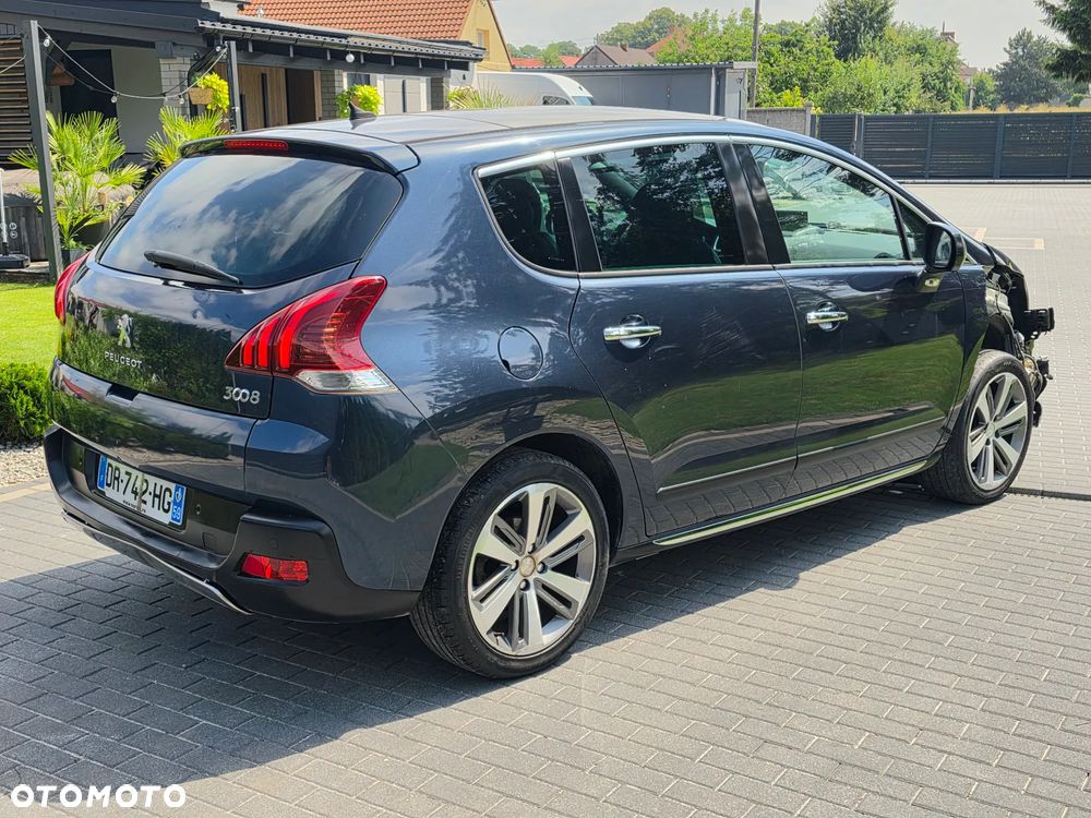 Peugeot 3008 2.0 HDi Allure - 5