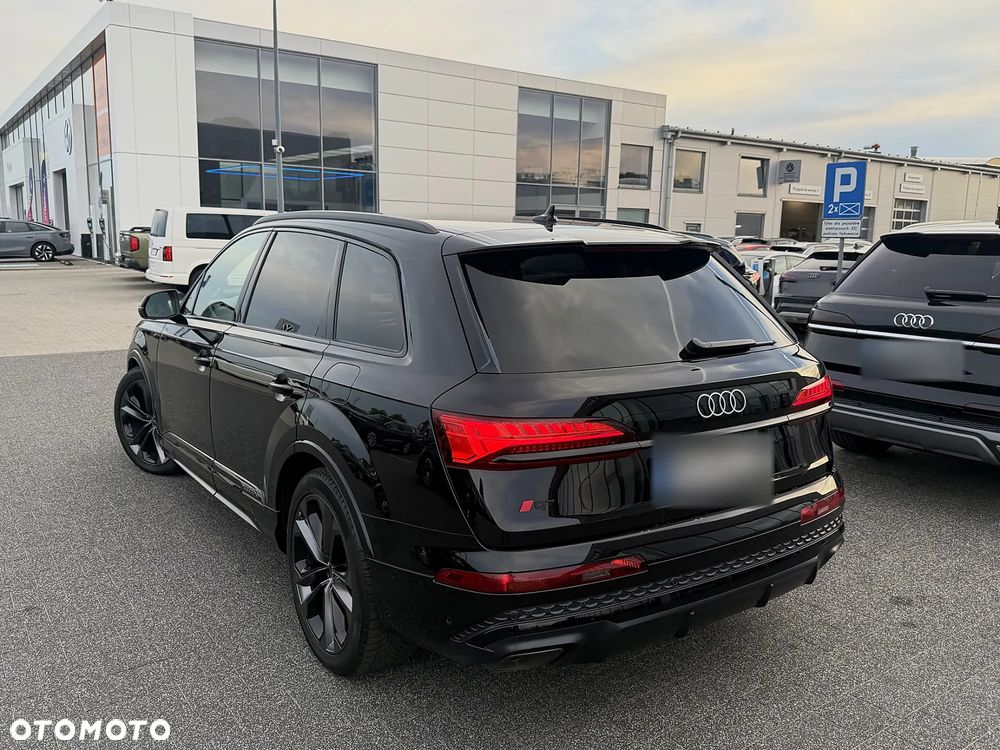 Audi Q7 2024 photo 3