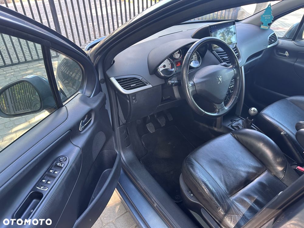 Peugeot 207 90 Filou - 13