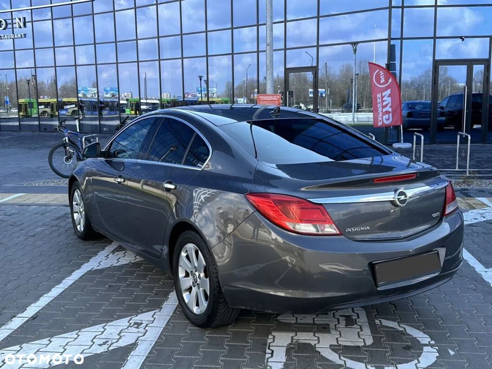 Opel Insignia 2.0 CDTI Edition - 8