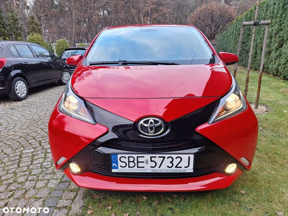 Toyota Aygo x-play touch - 26